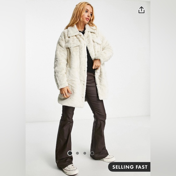 Faux fur coat in cream - Picture 1 of 3